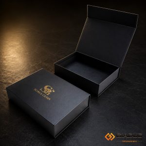 in hộp quà logo theo yêu cầu